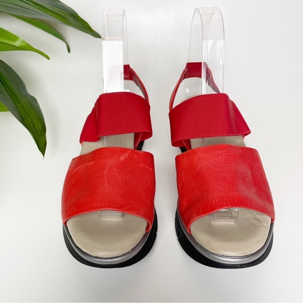 The Flexx Red Leather Two Band Wedge Sandal 5.5 - Picture 6 of 12